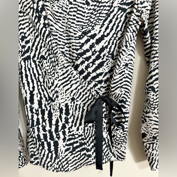 TOPSHOP Women’s Zebra Animal Print Draped Ribbon Side Tie Wrap Blouse Size‎ 2 - Picture 4 of 14